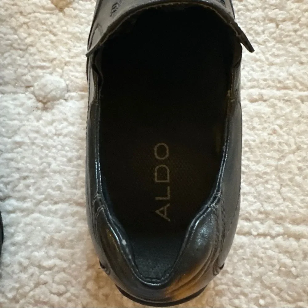 Aldo’s Men’s size 10 slip on dress shoe